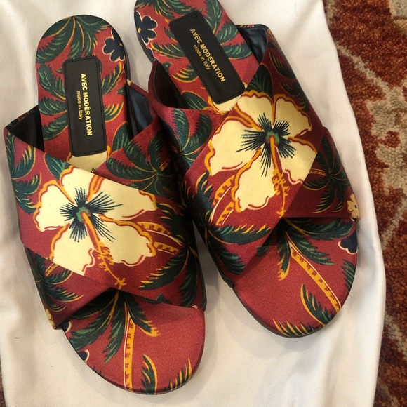 Beautiful silk slides. Sz Eu 40 - Picture 2 of 7